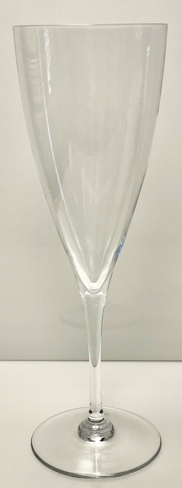 Baccarat Dom Perignon Claret Wine 8 1/8"0
