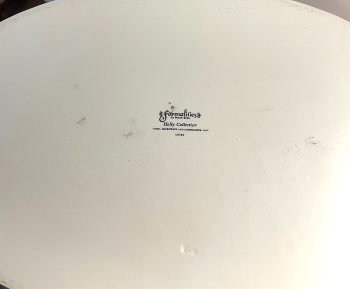 Baum Brothers Holly Oval Baker 16"2