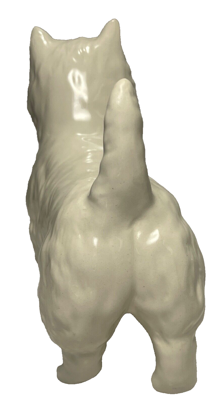 Beswick West Highland Terrier 5 1/2" Long 4 5/8" Tall3