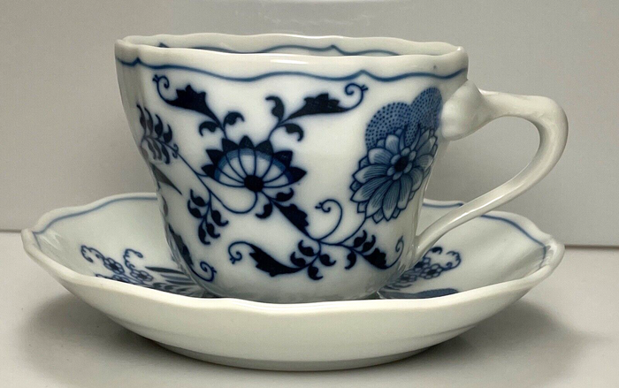 Blue Danube Blue Danube Cup and Saucer Set0