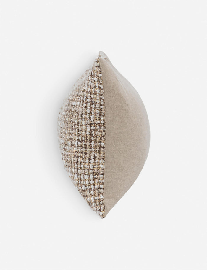 #color::ivory #style::lumbar