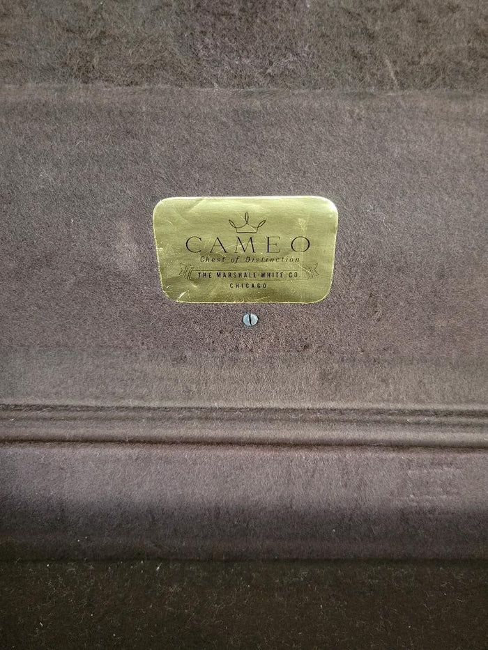 Cameo Chest of Distinction Flatware Box By The Marshall White Co3