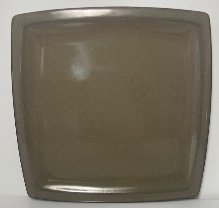 Crate & Barrel Masa Slate Dinner Plate 10"0