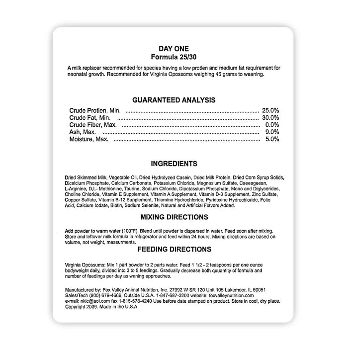 Image of the back label of Fox Valley 25/30 includes guaranteed analysis, ingredients, mixing directions, and feeding directions—all of which can be found in the product descriptions on this page.