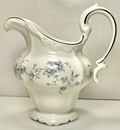 Johann Haviland Blue Garland Creamer Bavaria 4 1/4"0
