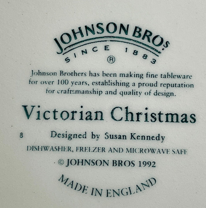 Johnson Brothers Victorian Christmas Dinner Plate 10 1/4"1