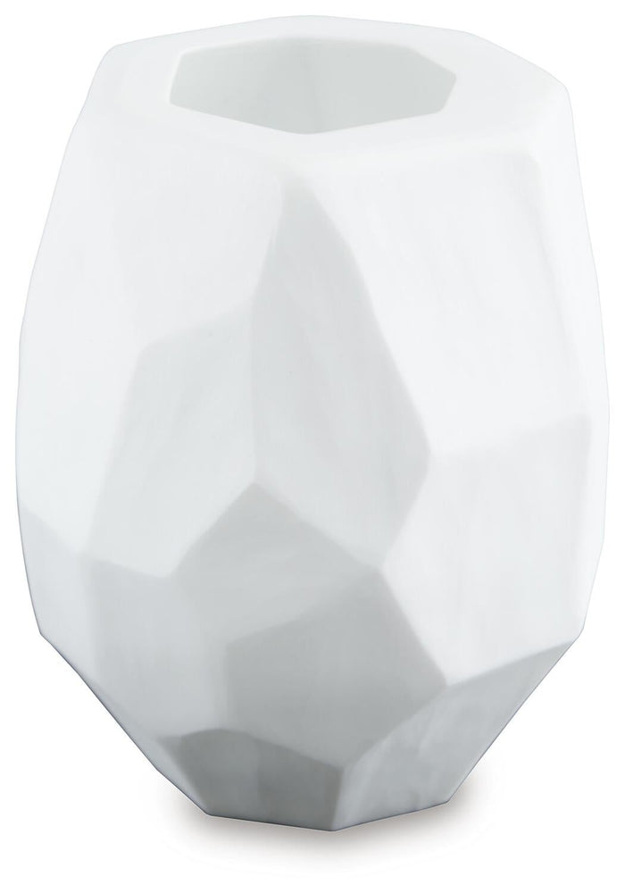Karenton Vase