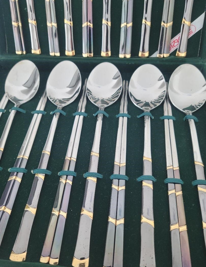 Kitchen Art Chopsticks and Spoons 10 sets Black and Gold Bamboo Design1