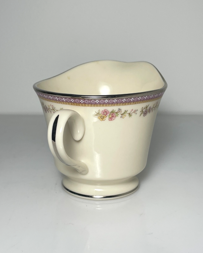 Lenox Amethyst Creamer  3 1/4" 8 Ounce1