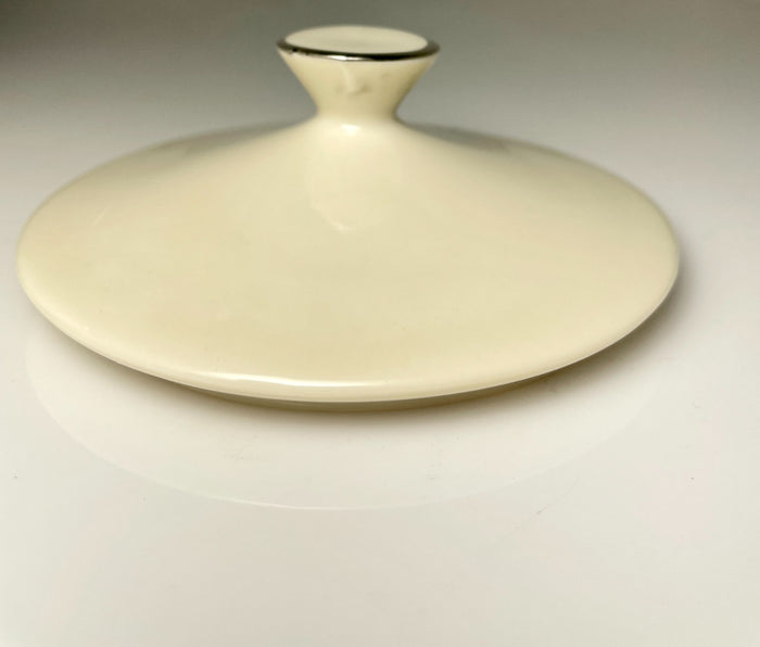 Lenox Amethyst Sugar Bowl and Lid 4 1/8"2