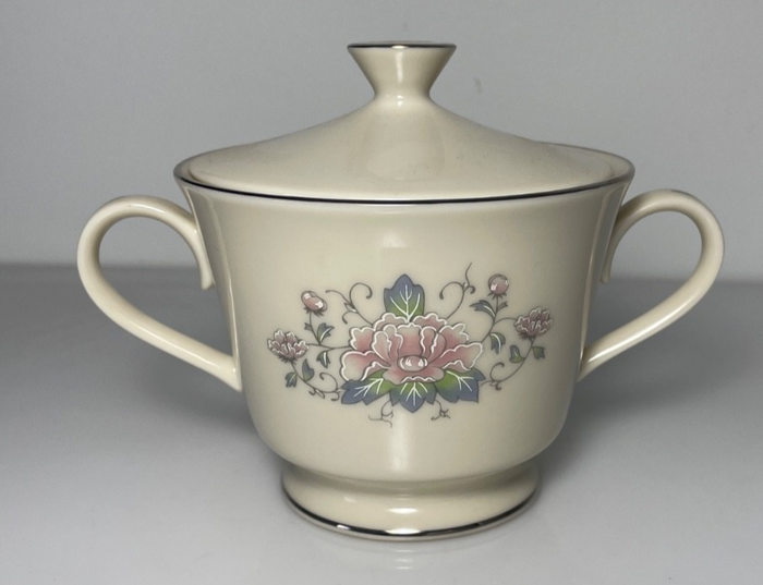Lenox Charleston Sugar Bowl and Lid 4 1/4" Factory Second0