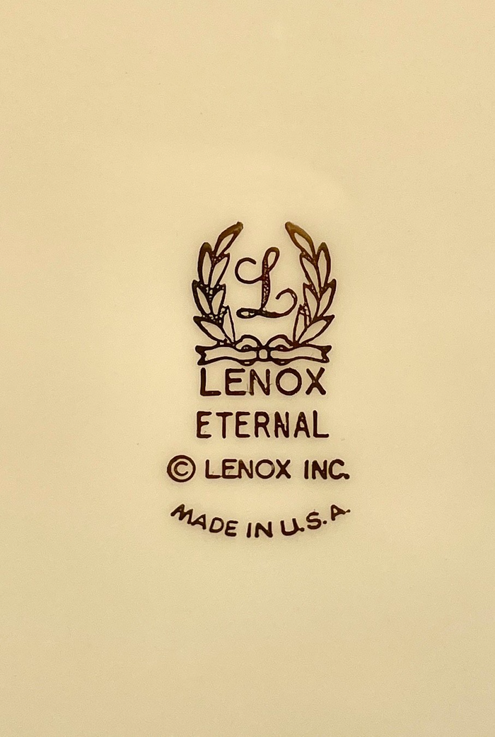 Lenox Eternal Gold Salad Plate 8 1/4"1