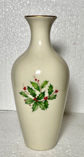 Lenox L5 Bud Vase 7 1/8" Holiday Christmas0