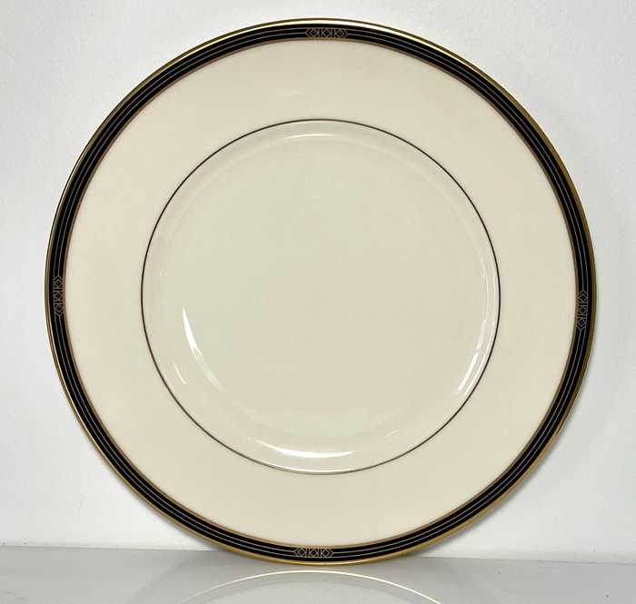 Lenox Langdon Gate Dinner Plate 10 3/4"0