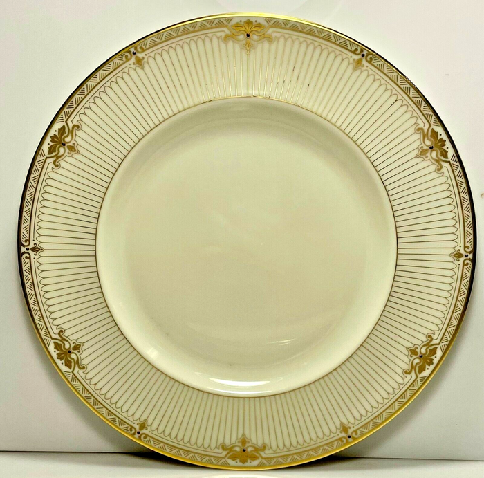 Lenox Republic Luncheon Plate 9 1/4"2