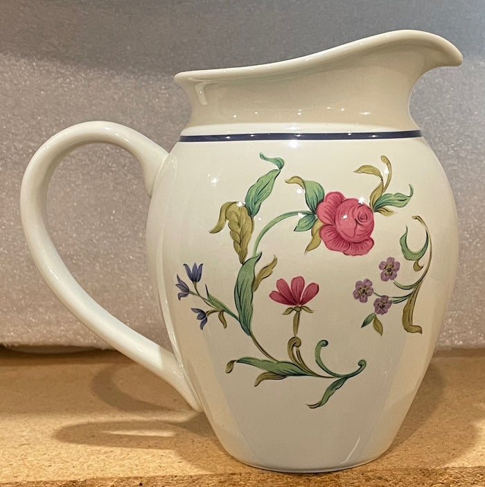 Lenox Rose Garden 32 Ounce Pitcher 6"0