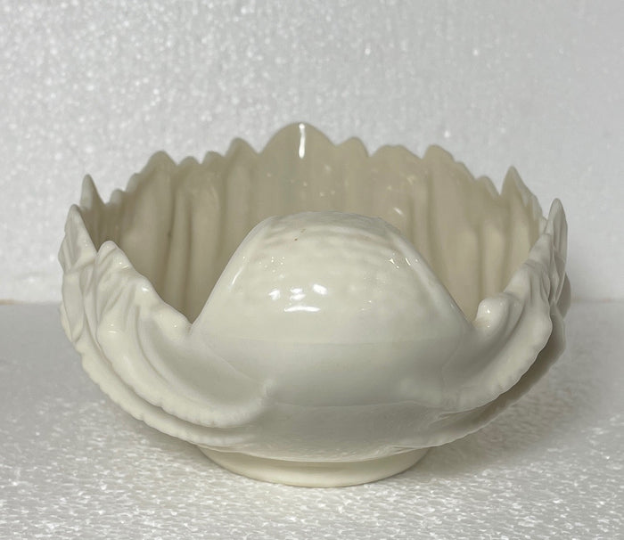 Lenox Shell Bowl Collection 9 1/8" Shell Shaped Bowl1