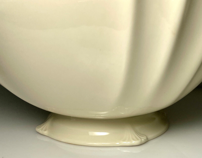Lenox Valencia Round Vegetable Bowl Handled 9 1/4"2