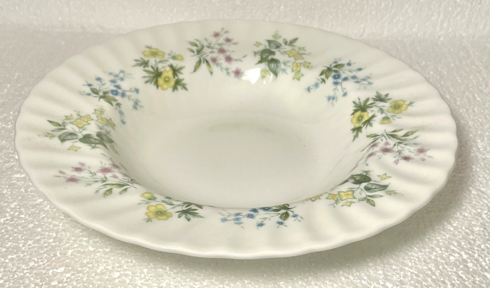 Minton Spring Valley Soup Bowl Rimmed 8 1/4"0