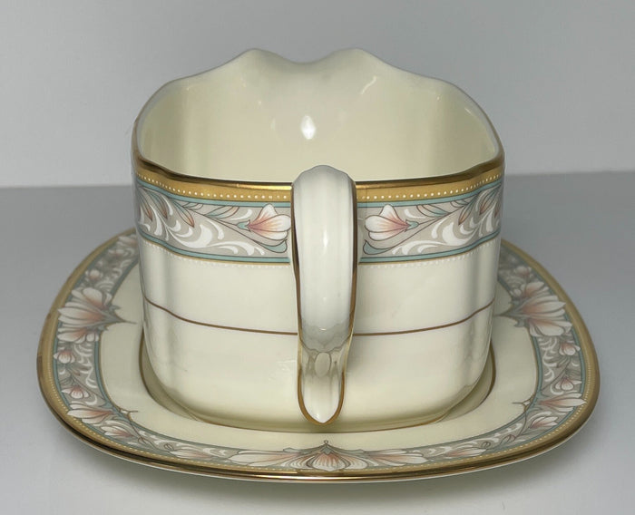 Noritake Barrymore Gravy Boat and Underplate1