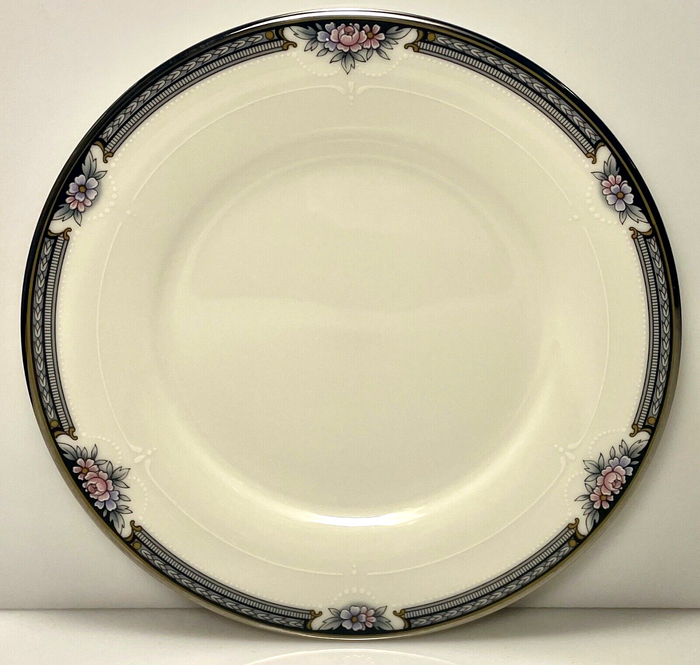 Noritake Halifax Dinner Plate 10 5/8"0