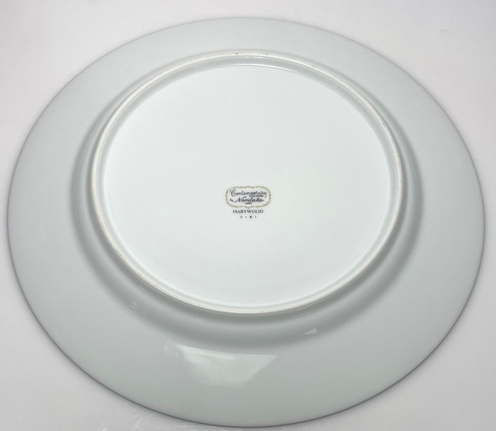 Noritake Marywood Dinner Plate 10 1/2" Set of 23