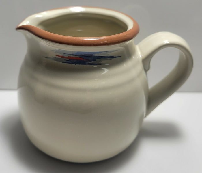 Noritake Raindance Creamer 3 1/2" 16 Ounce0