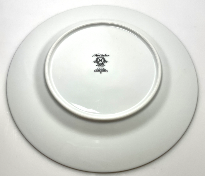Noritake Royal Hunt Dinner Plate 10 5/8"3