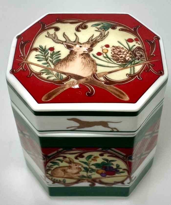 Noritake Royal Hunt Medium Household Box 3 7/8"1