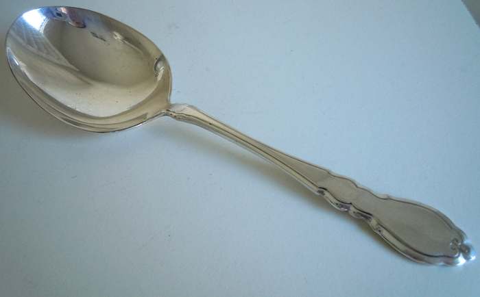 Oneida Alouette Casserole Spoon 8 1/2"0
