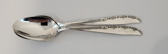 Oneida Brittany Rose Teaspoons Pack of 2 PCS Silverplate Silverware Flatware0