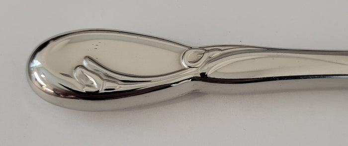 Oneida Calla Lily Stainless Deluxe Knives Modern Hollow 9 7/8" Pack Of 2 PCS1