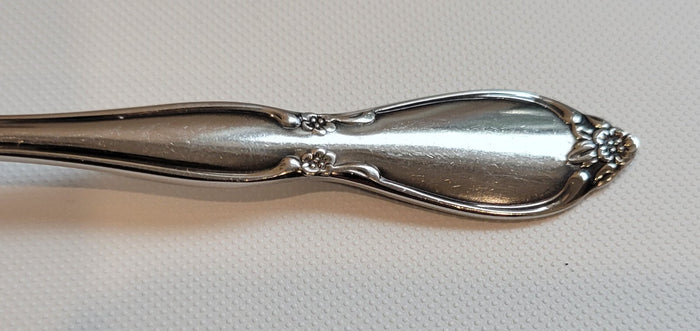 Oneida Chatelaine Stainless Salad Fork 6 1/4"1