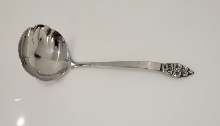 Gravy Ladle 7 1/4"