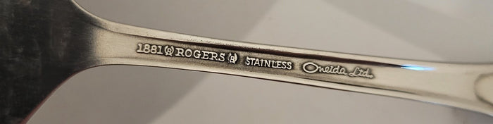 Oneida Rogers First Rose Jullian Gravy Ladle 7 5/8" Flatware Silverware2