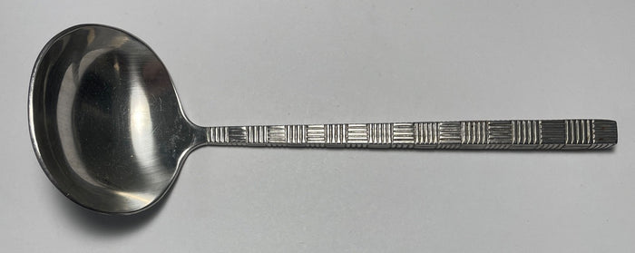 Gravy Ladle 7 7/8"