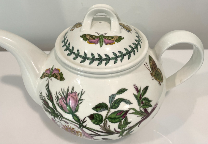 Portmeirion Botanic Garden Teapot and Lid Dog Rose 4 Cup2