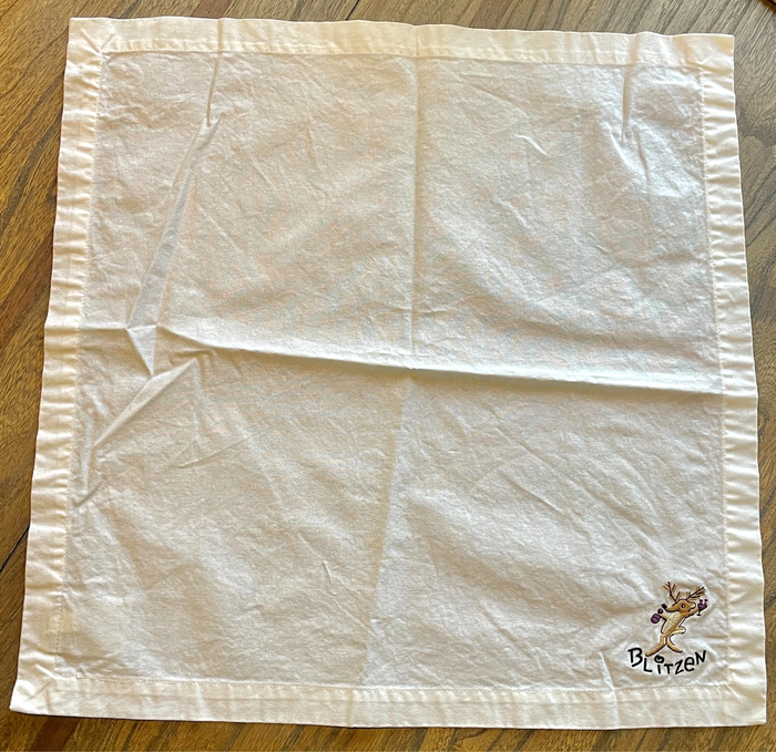 Pottery Barn Reindeer Blitzen Embroidered Cloth Napkin 20 x 200