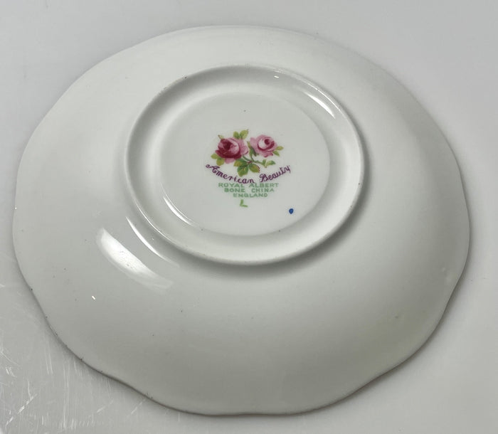 Royal Albert American Beauty Saucer 5 5/8"1