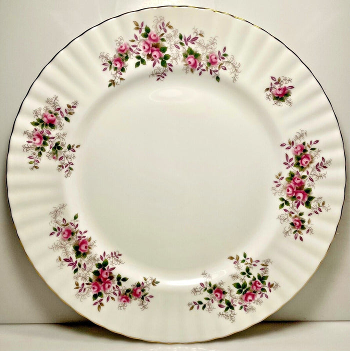 Royal Albert Lavender Rose Dinner Plate 10 3/8"0