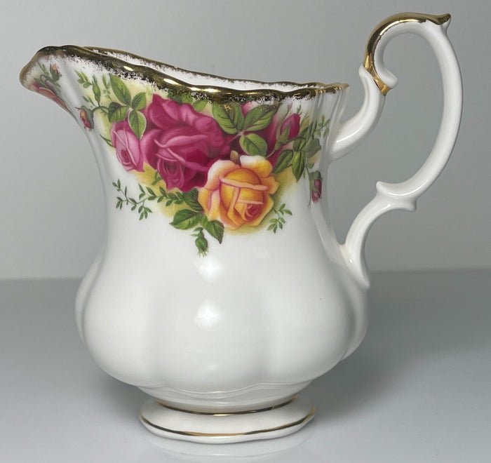 Royal Albert Old Country Roses Creamer 8 Ounce 3 7/8"0