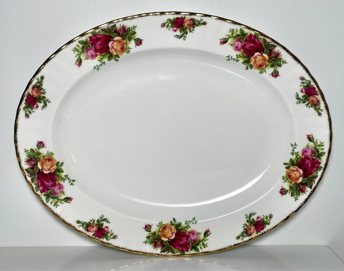Royal Albert Old Country Roses Oval Platter 13 5/8"0