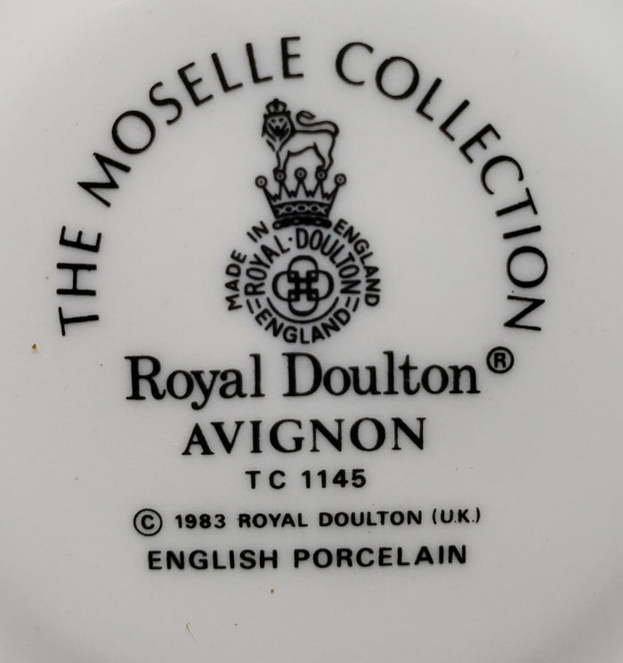 Royal Doulton Avignon Soup Bowl 8 5/8"2