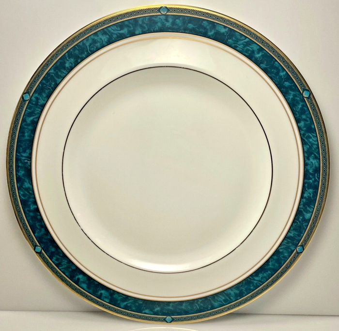 Royal Doulton Biltmore Dinner Plate 10 5/8"0