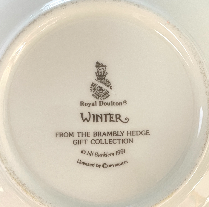 Royal Doulton Brambly Hedge Winter Coupe Cereal Bowl 6 1/4" Factory Second2