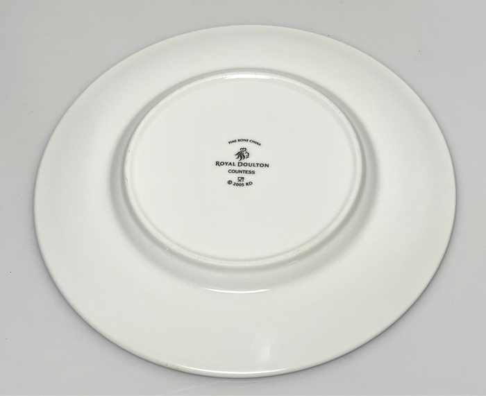 Royal Doulton Countess Bread and Butter Plate 6 5/8"2