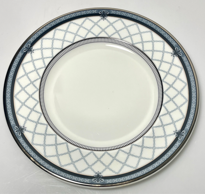 Royal Doulton Countess Salad Plate 8"0