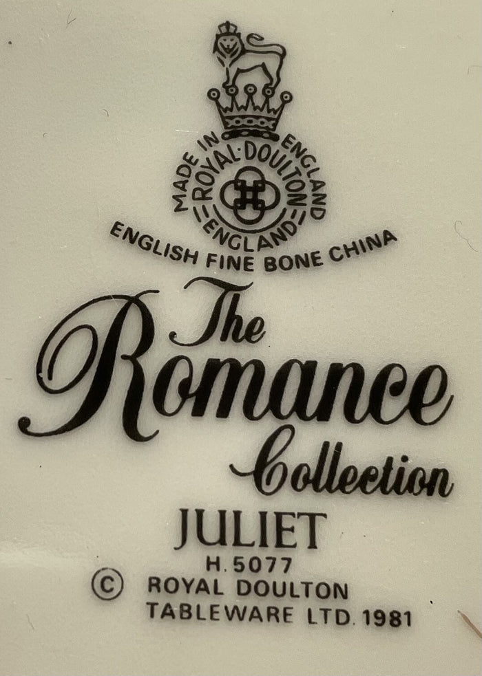 Royal Doulton Juliet Coffee Pot and Lid Pot 5 Cup2