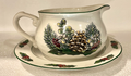 Royal Gallery Garland Gravy Boat and Underplate0