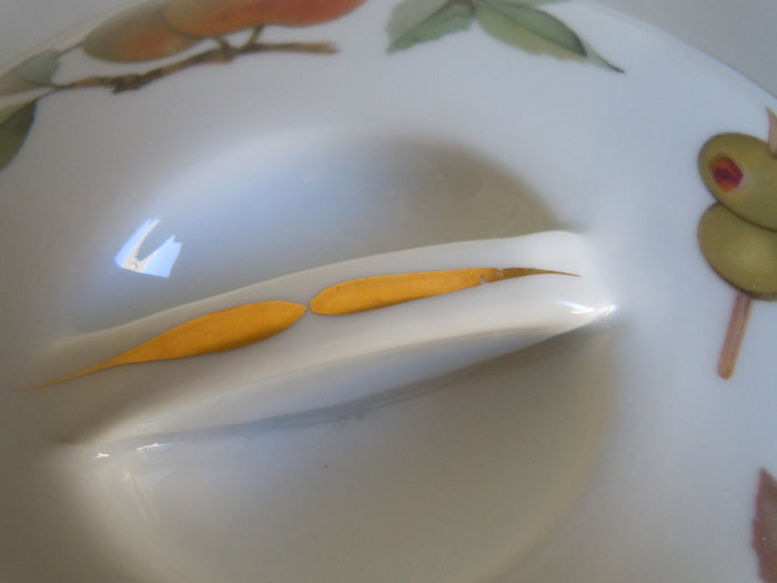 Royal Worcester Evesham Gold 1 Qt Casserole Flat Handle 6 5/8"3